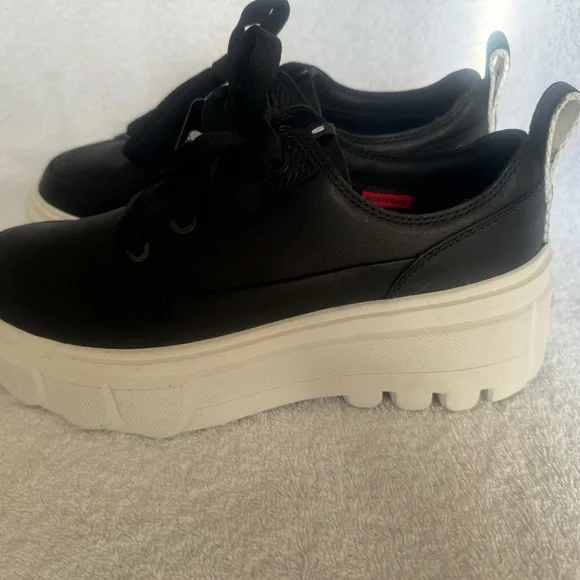 Sorel Caribou waterproof sneaker - Picture 3 of 7